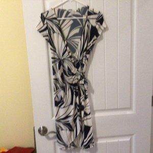 Dress Barn navy and white cap sleeve wrap dress, size 6